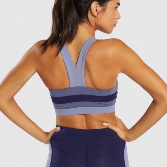 GYMSHARK SPORTS BRA - Picture 2 of 3